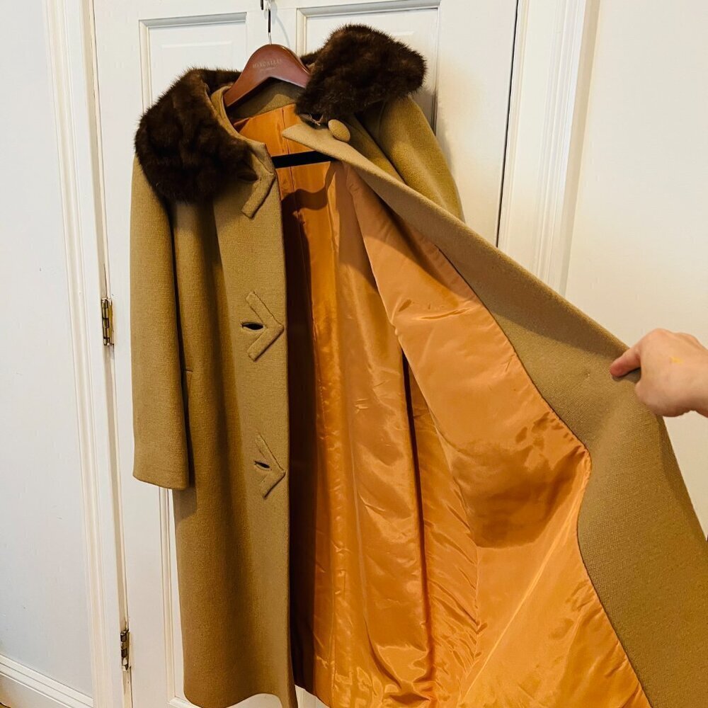 Vintage Wool Coat with Mink Collar Union USA Made- Size Medium - Picture 6 of 16
